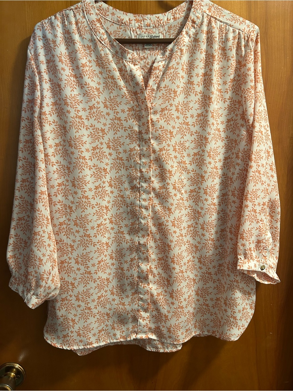 Jachs Girlfriend Women's White With Peach Floral Split-Neck Blouse - Peach/White
